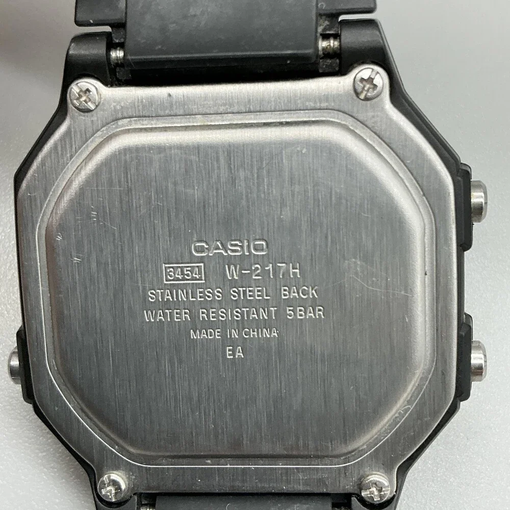Casio W-217H Mens Watch 38mm Digital Black Illuminator Alarm Chrono New Battery